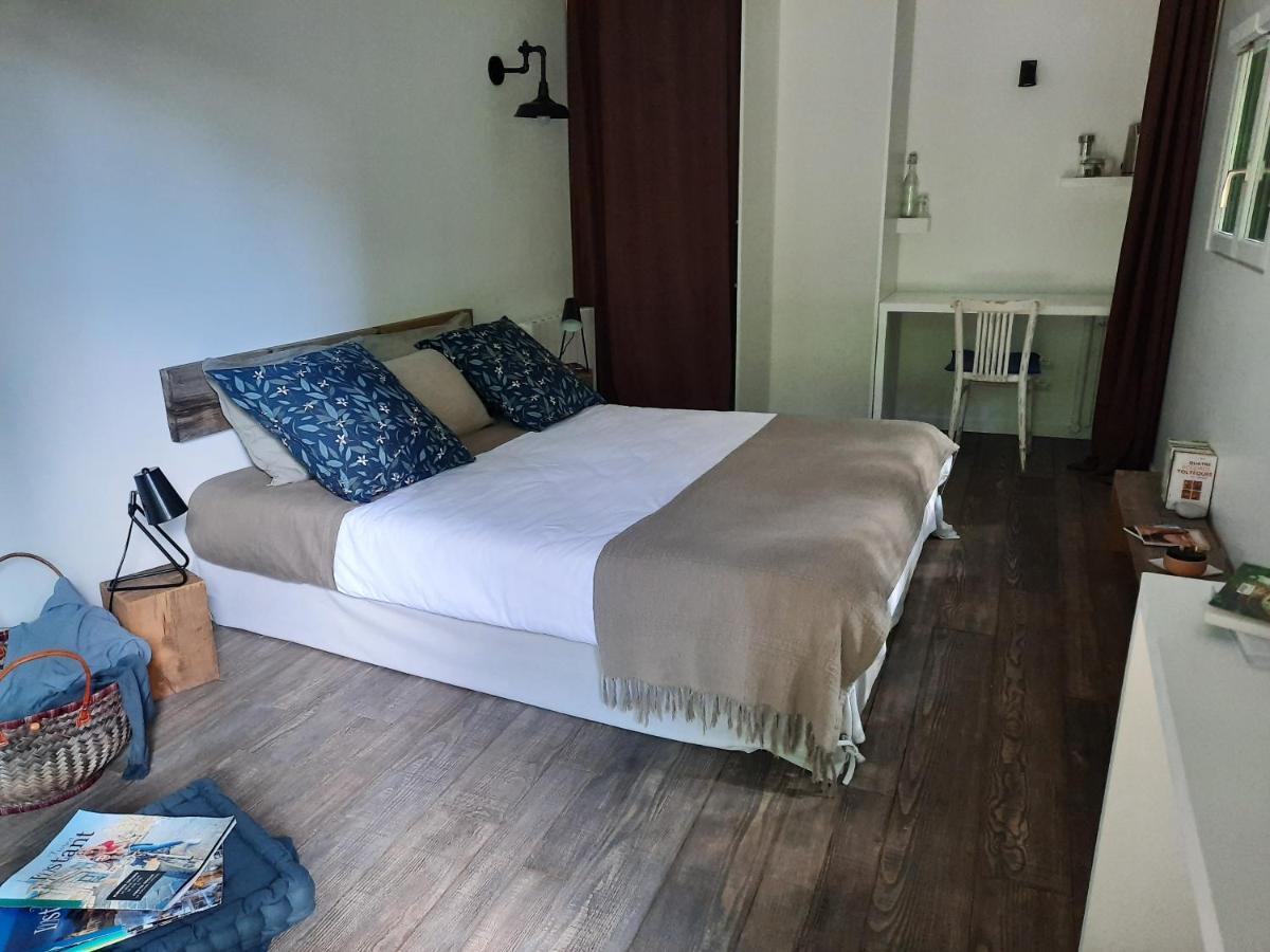 La Cabane De Troyes - Chambre D'Hotes Екстер'єр фото